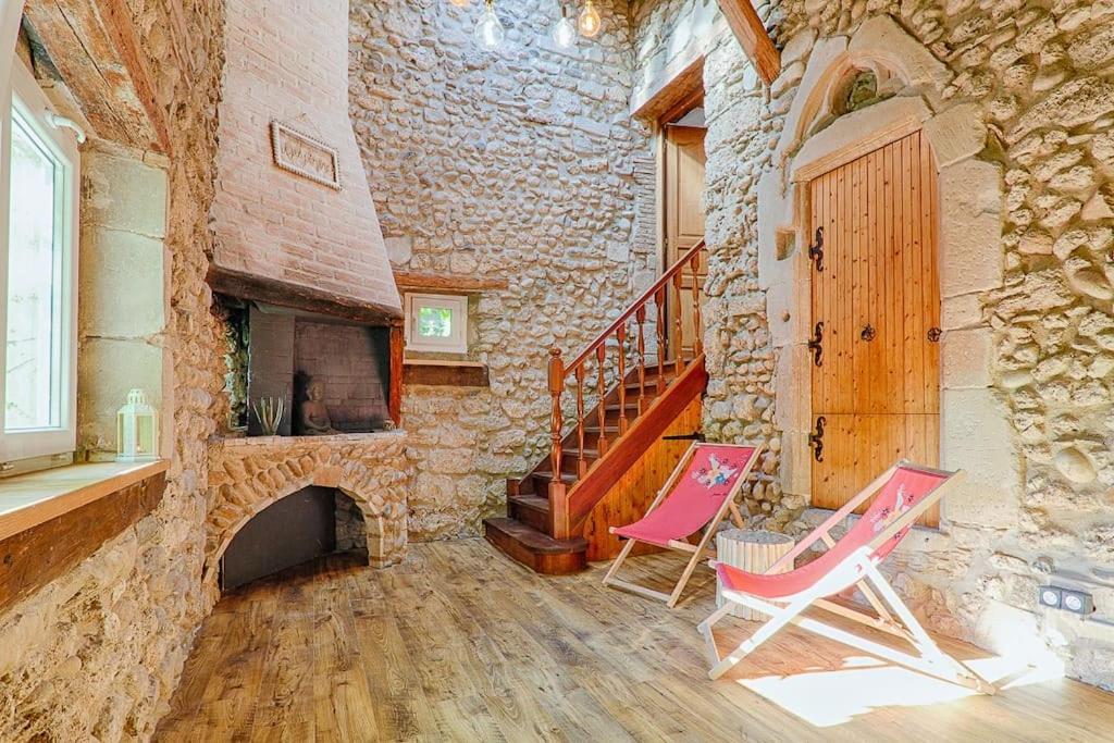 Апартаменты L'Escarpin - Billard - Centre Historique Роман-сюр-Изер Экстерьер фото